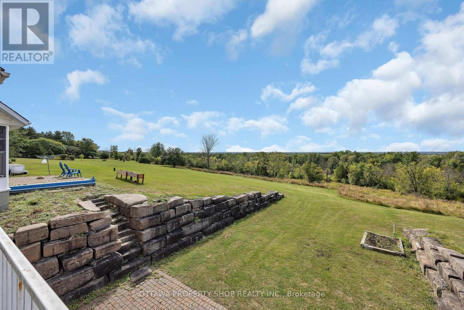 3059 Greenland Road, Unit 3057