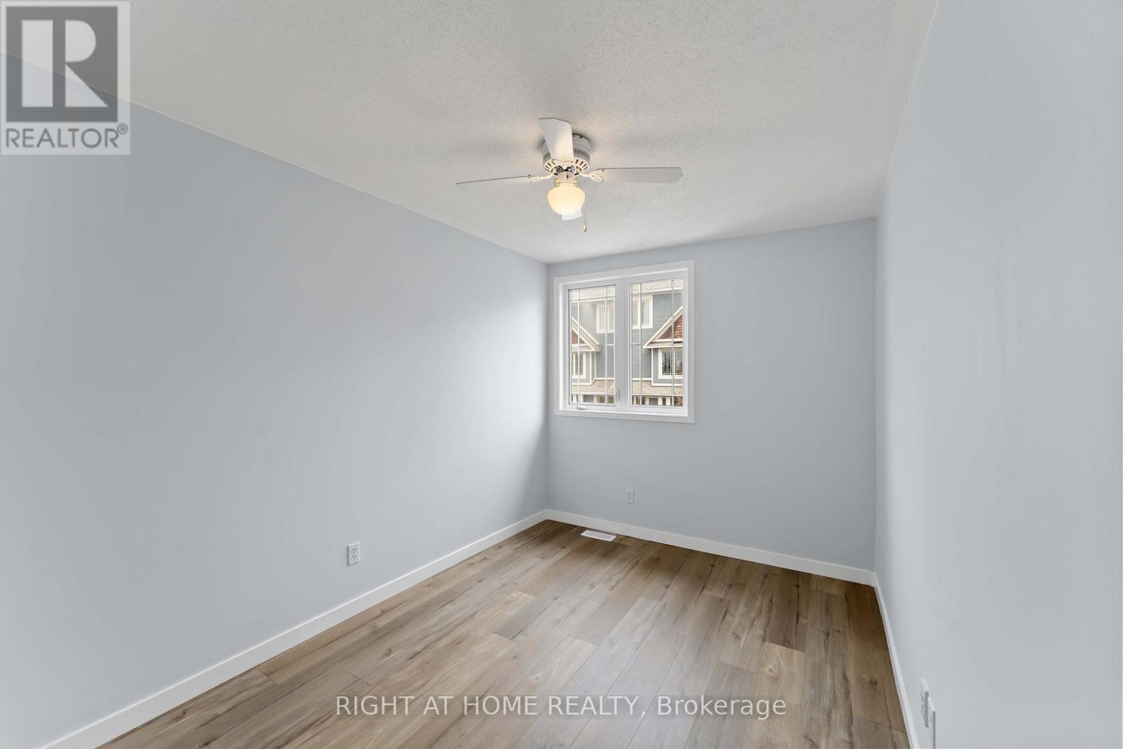 421 Hillsboro Private