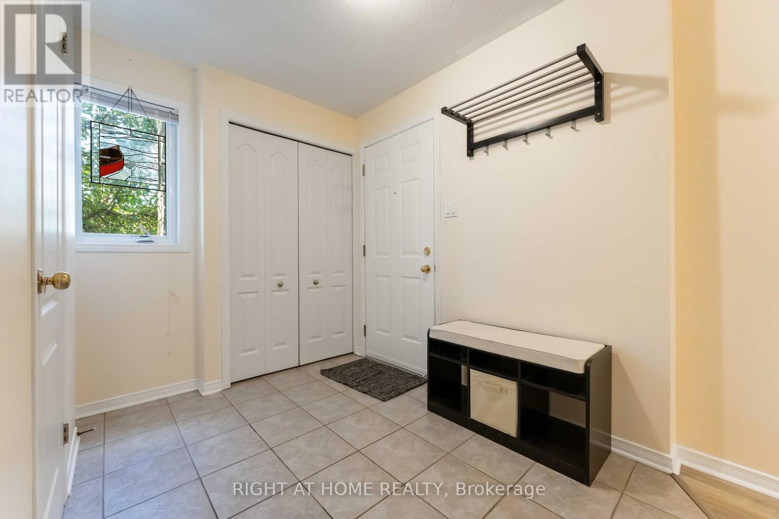 67 Strathaven Private