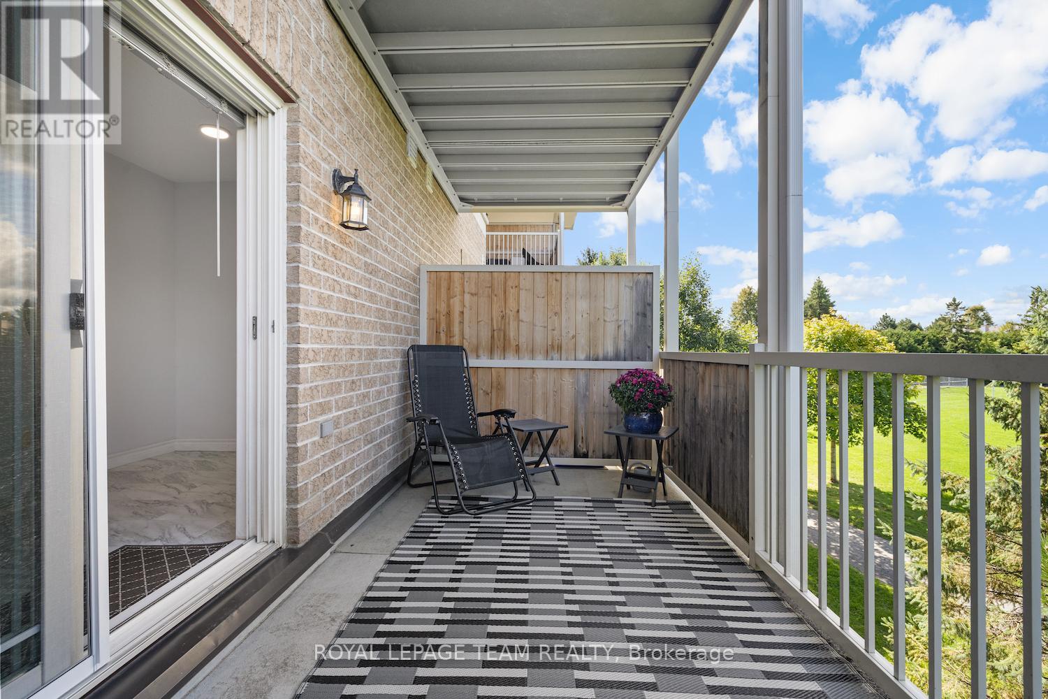 239 Paseo Private