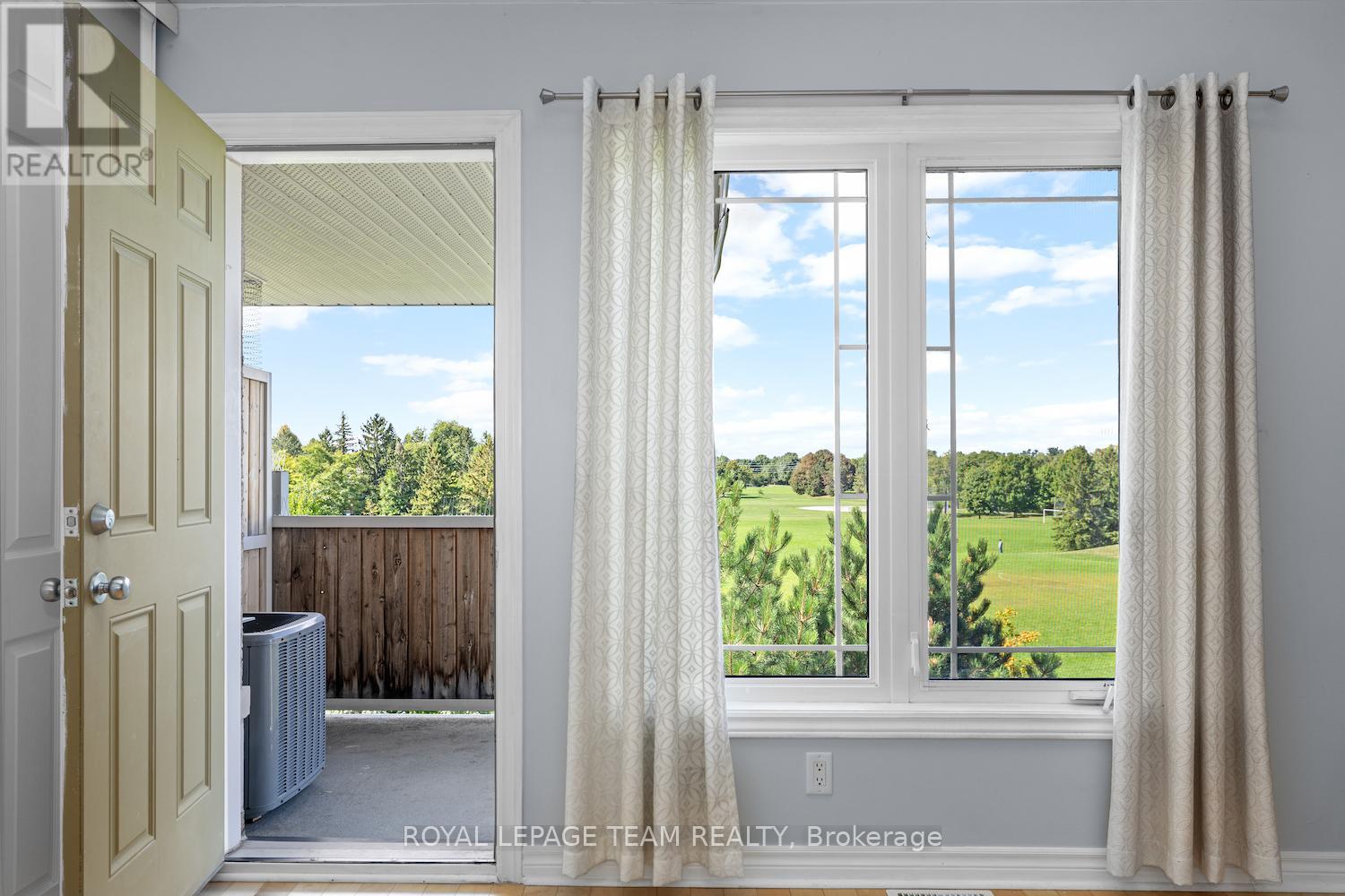 239 Paseo Private