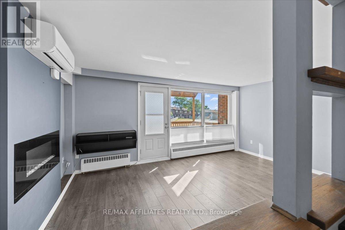 113 - 915 Elmsmere Road