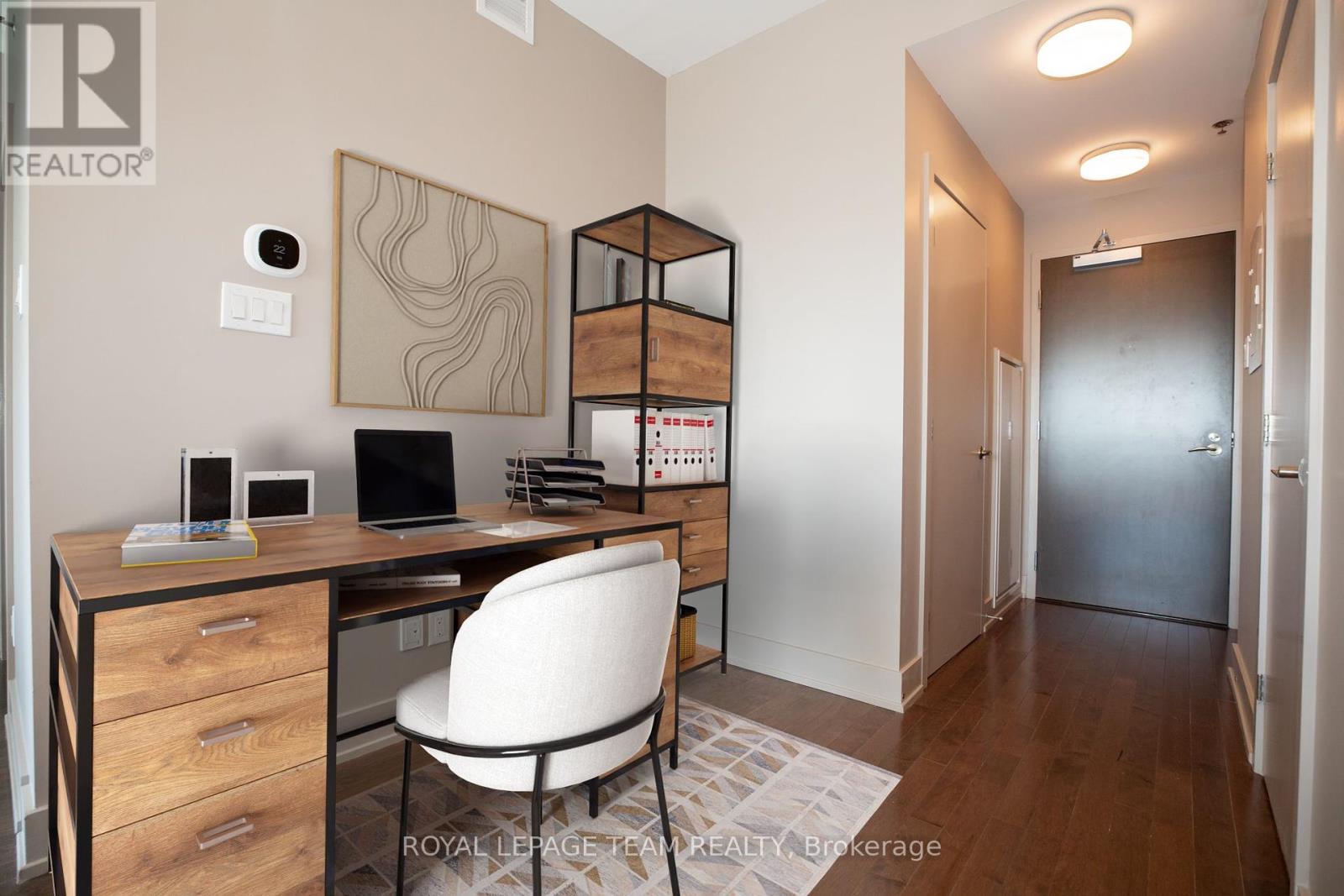 502 - 108 Richmond Road