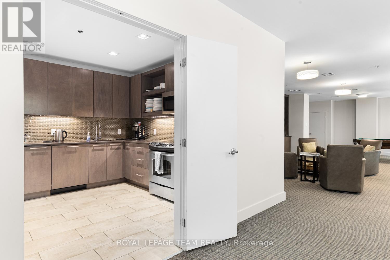 502 - 108 Richmond Road