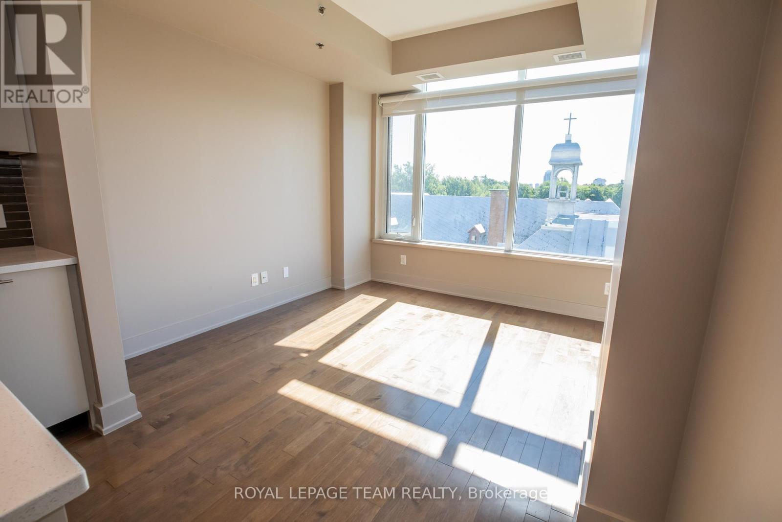 502 - 108 Richmond Road
