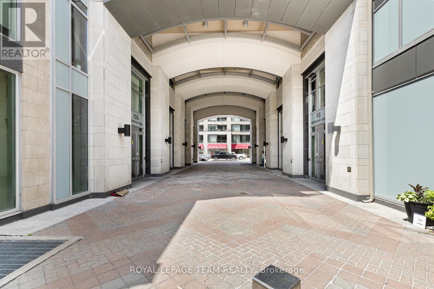502 - 108 Richmond Road