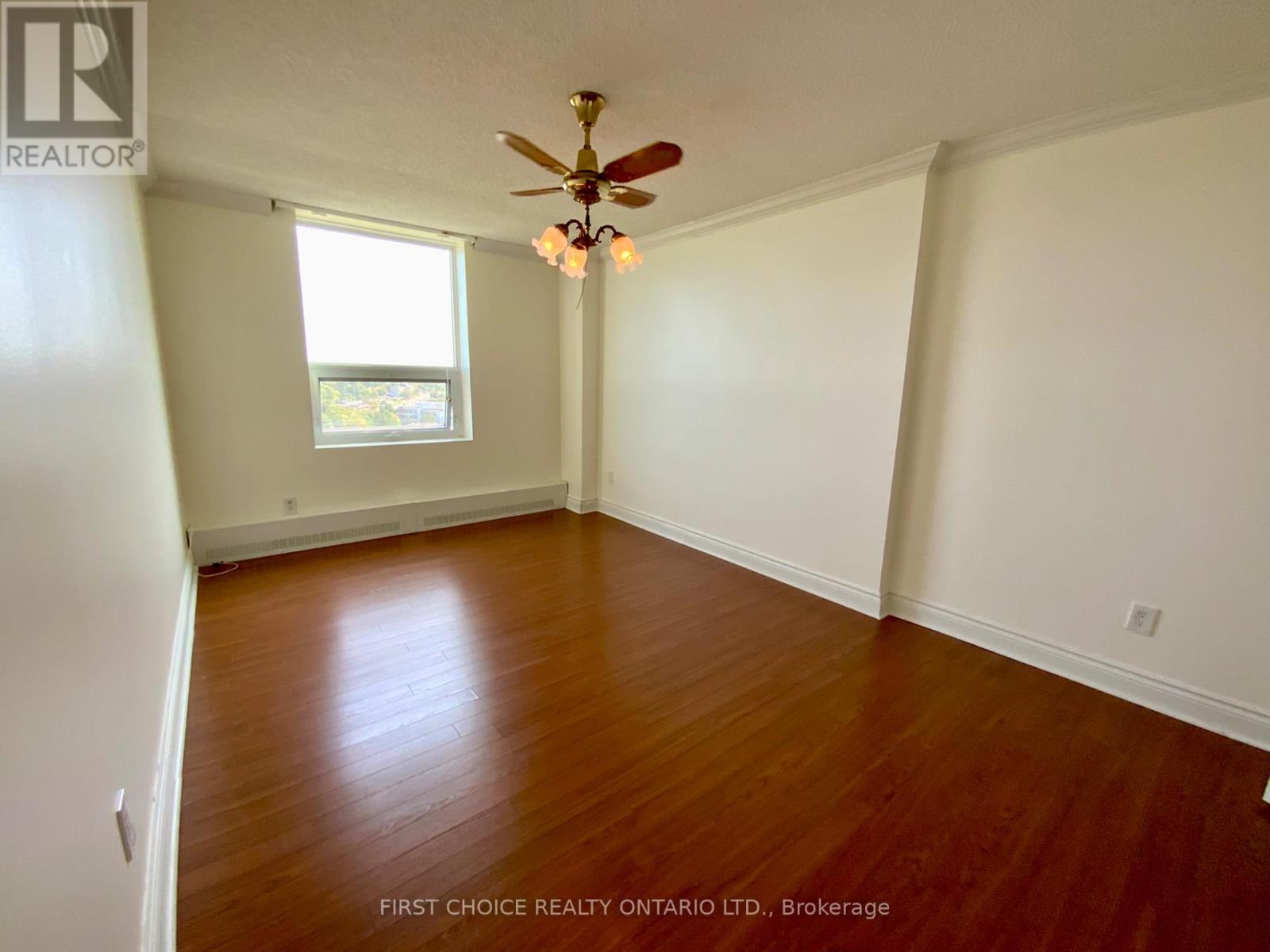 1708 - 665 Bathgate Drive