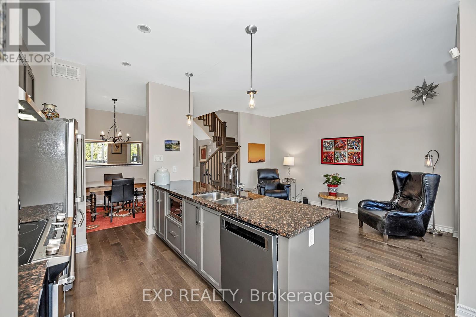 654 Cartographe Street