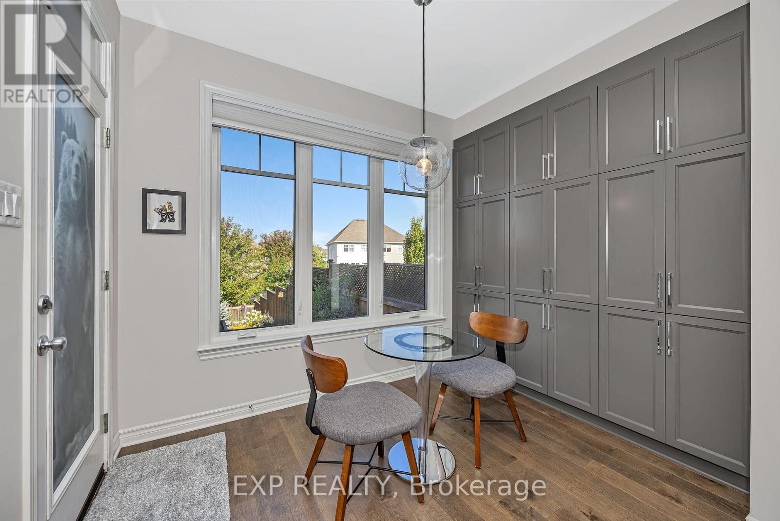 654 Cartographe Street
