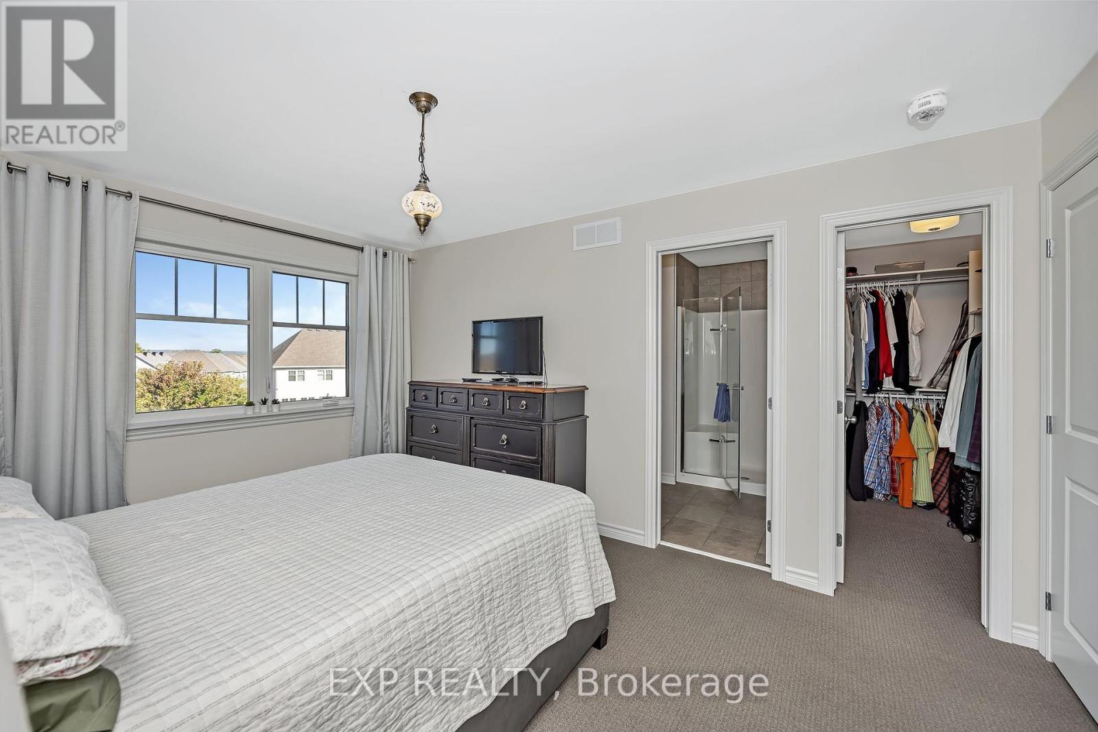 654 Cartographe Street
