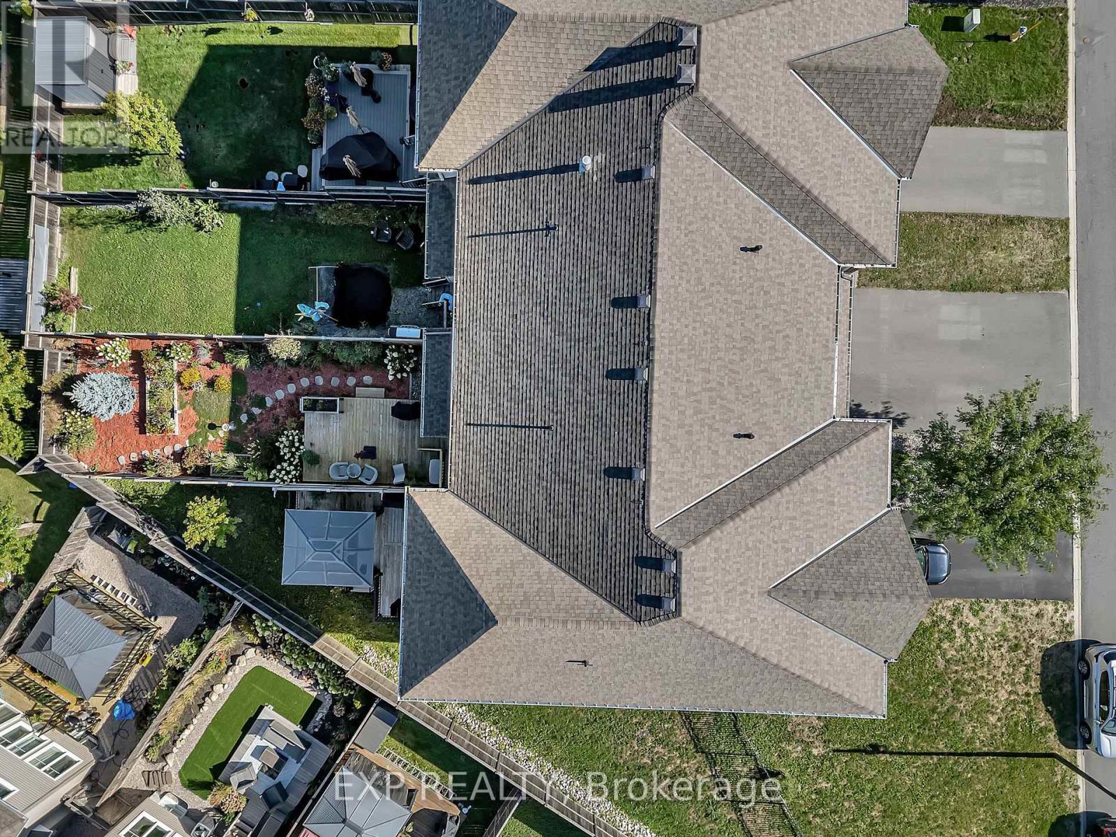 654 Cartographe Street
