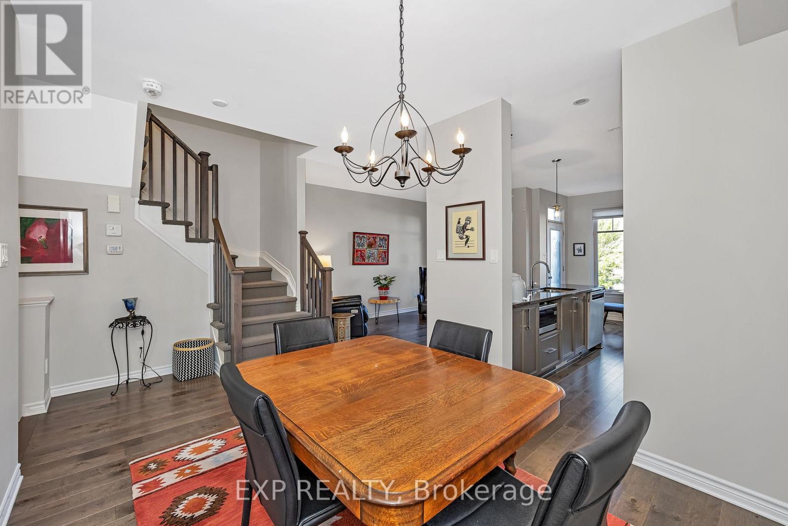 654 Cartographe Street
