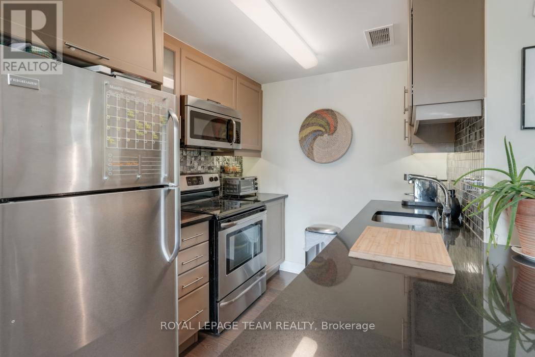 324 - 300c Lett Street