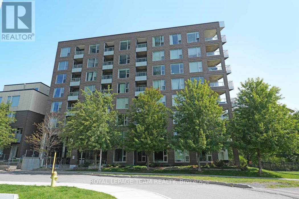 324 - 300c Lett Street