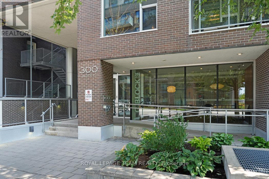 324 - 300c Lett Street