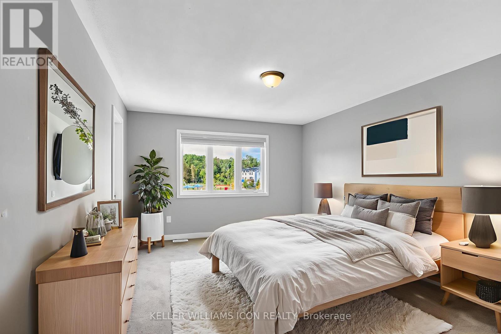 1118 Apolune Street