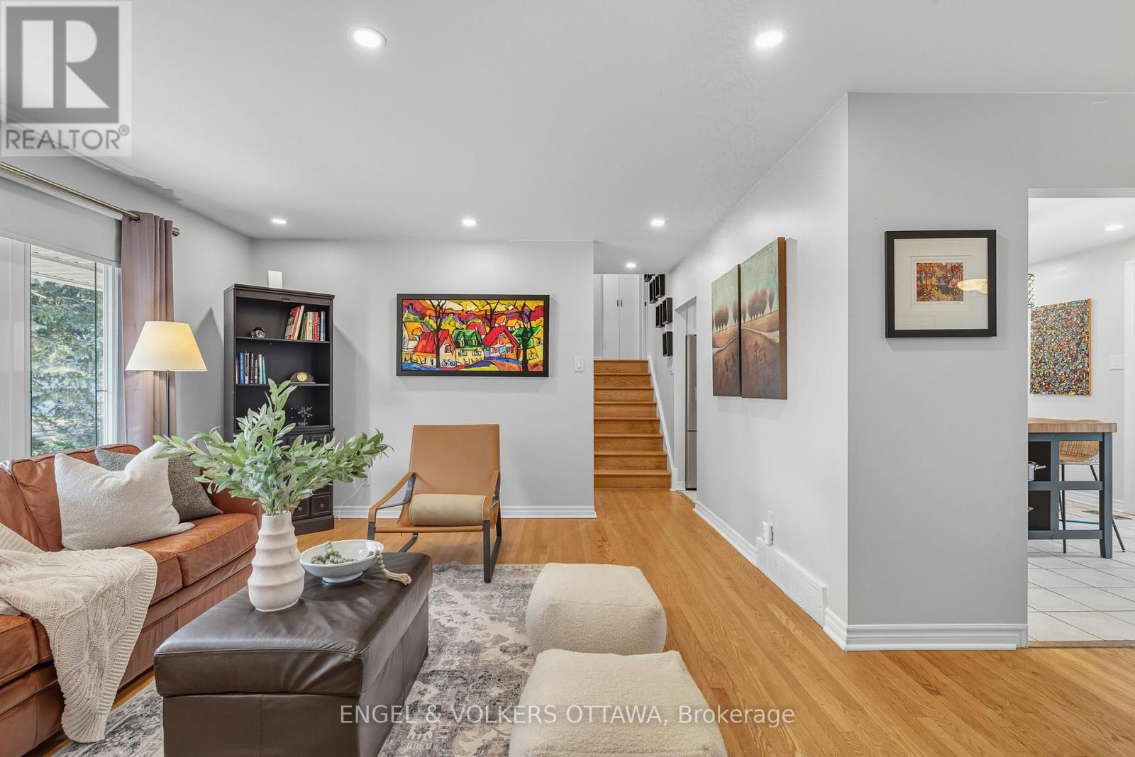 1800 Devlin Crescent