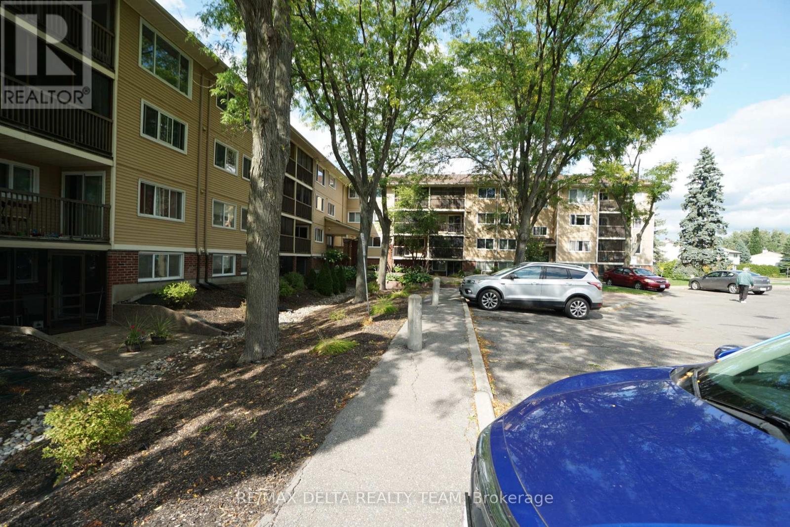 412 - 6376 Bilberry Drive