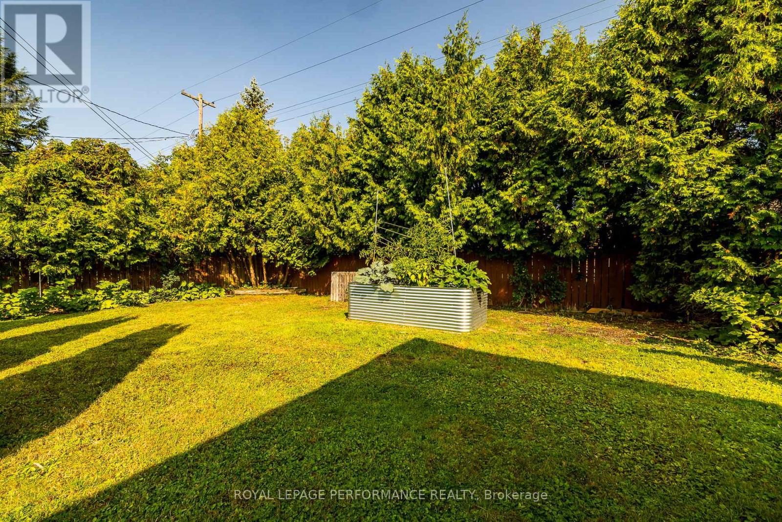 343 Fullerton Avenue