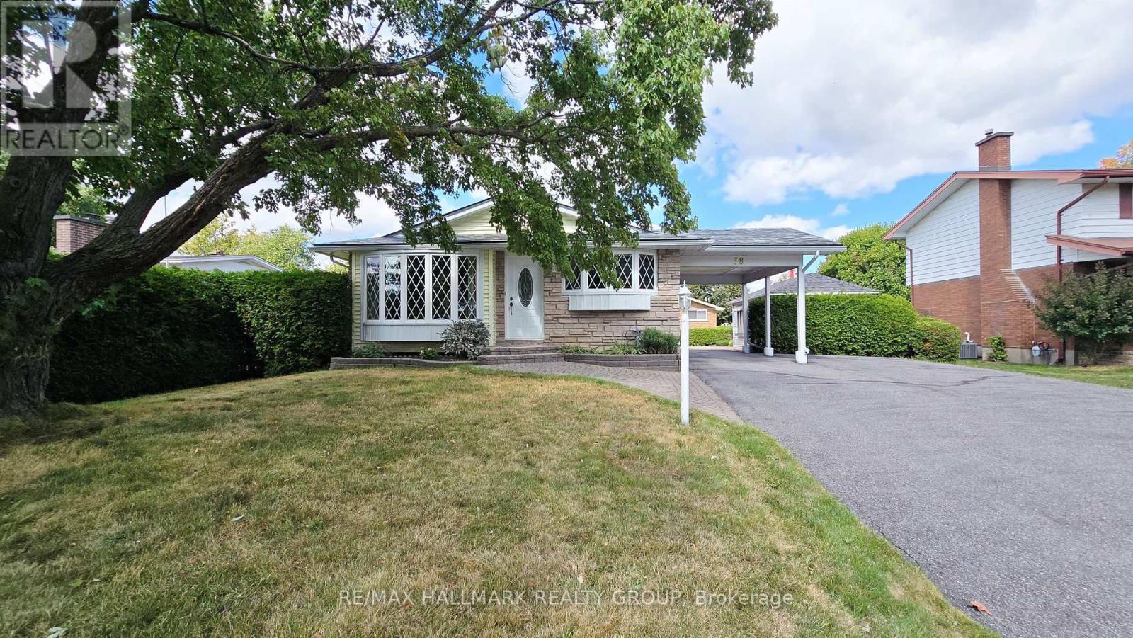 38 Hadley Circle