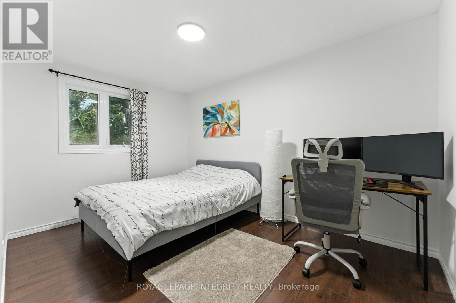 7900 Decarie Drive