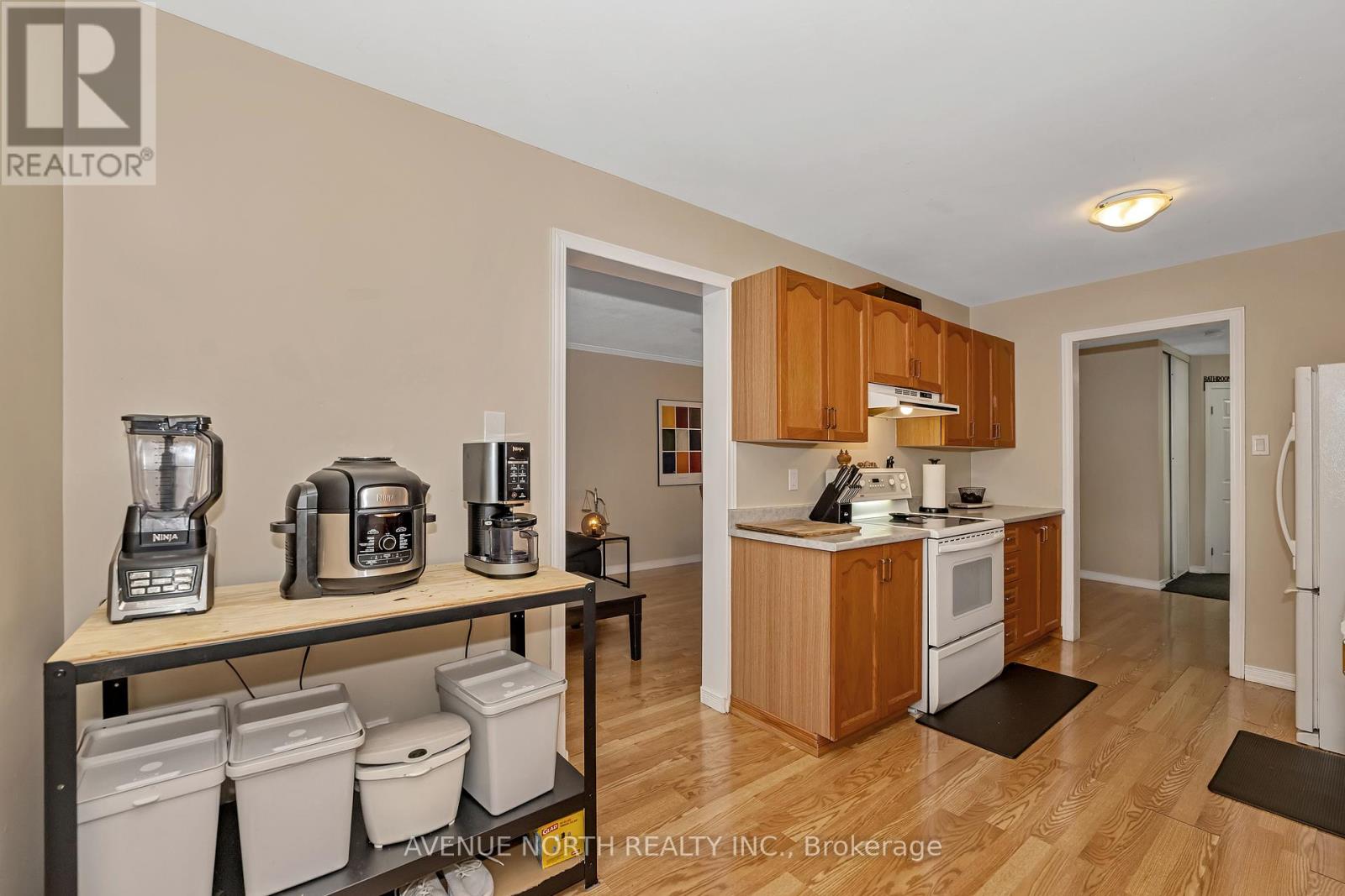 120 Markland Crescent