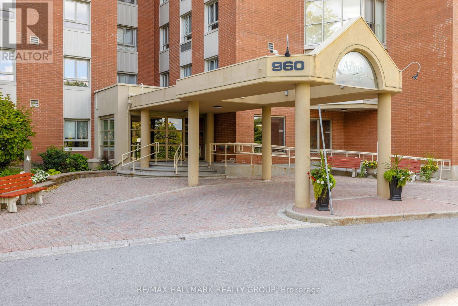 105 - 960 Teron Road