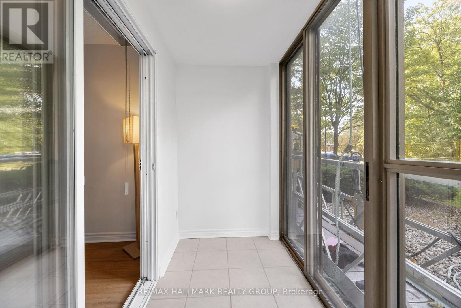 105 - 960 Teron Road