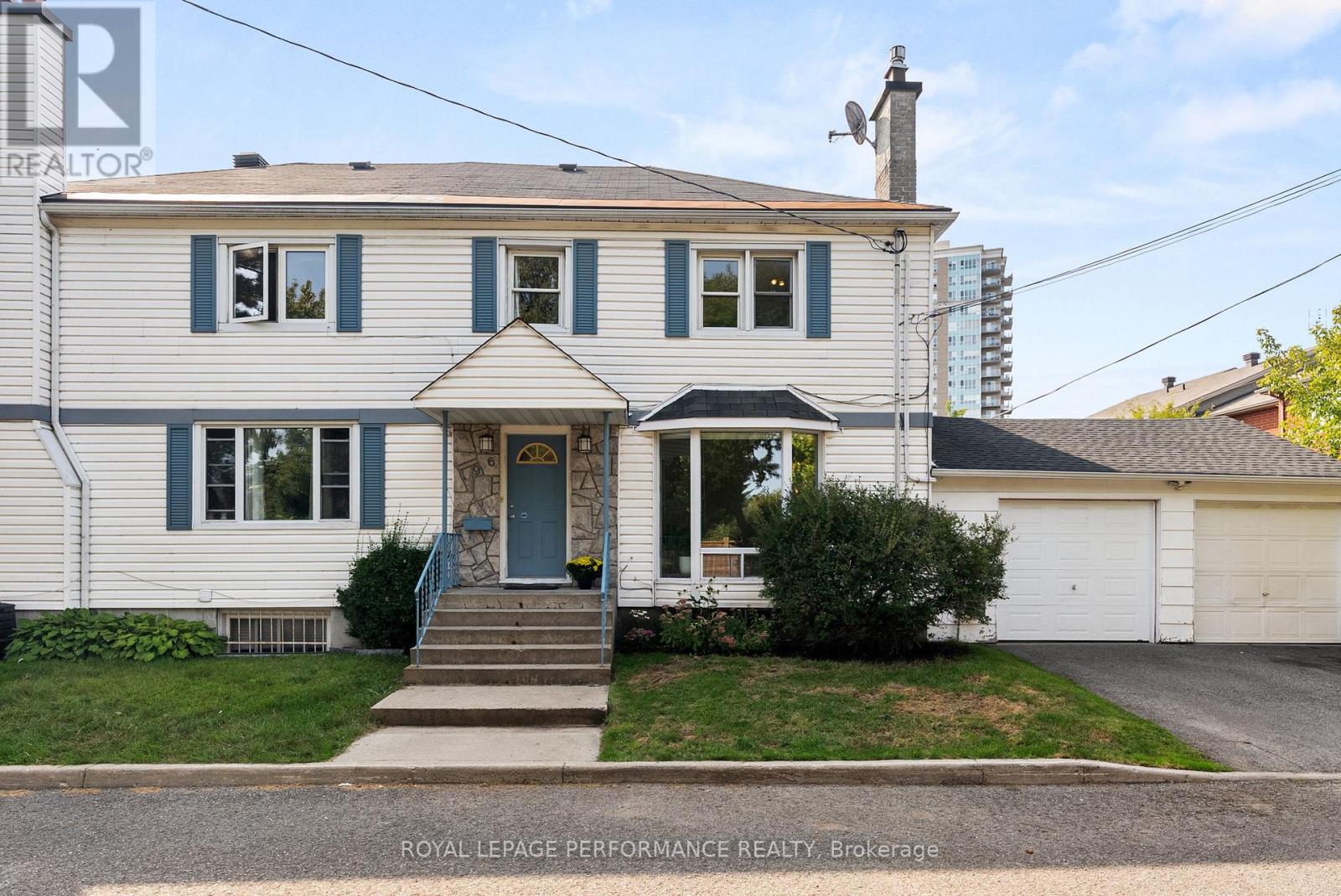196 Kipp Street