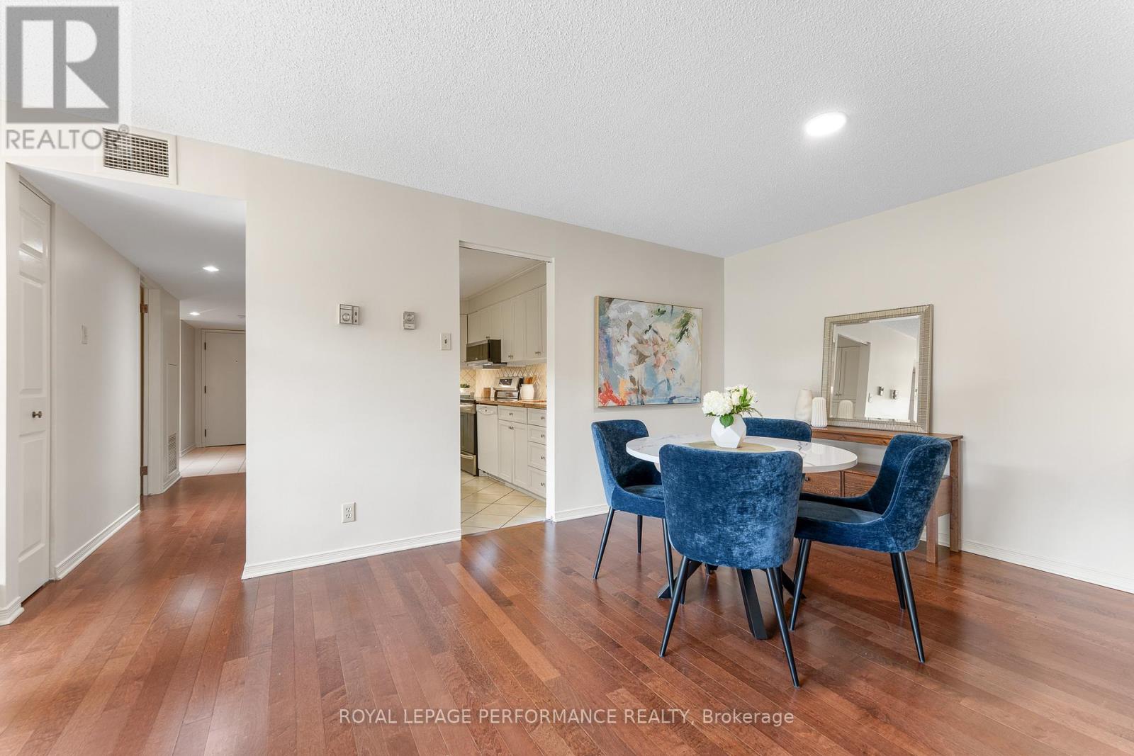 104 - 310 Crichton Street