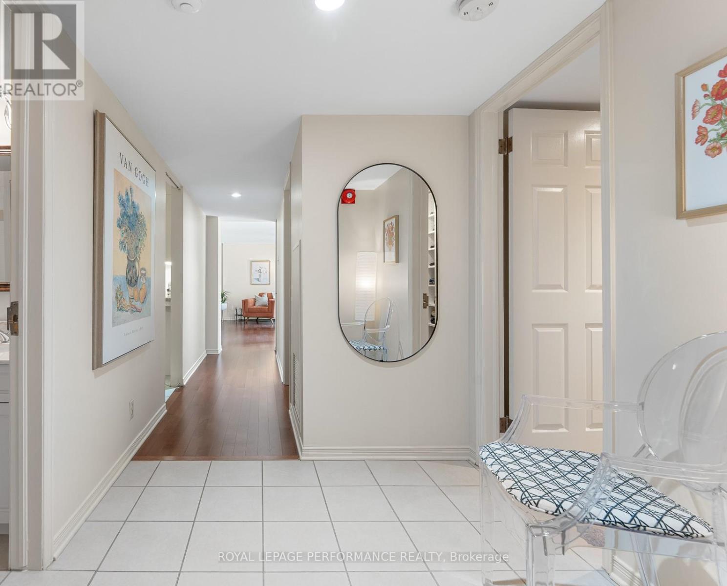 104 - 310 Crichton Street