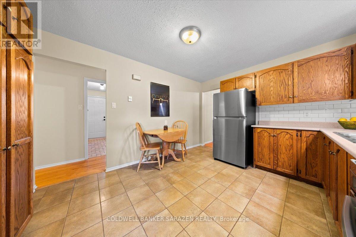 2303 Edward Kidd Crescent