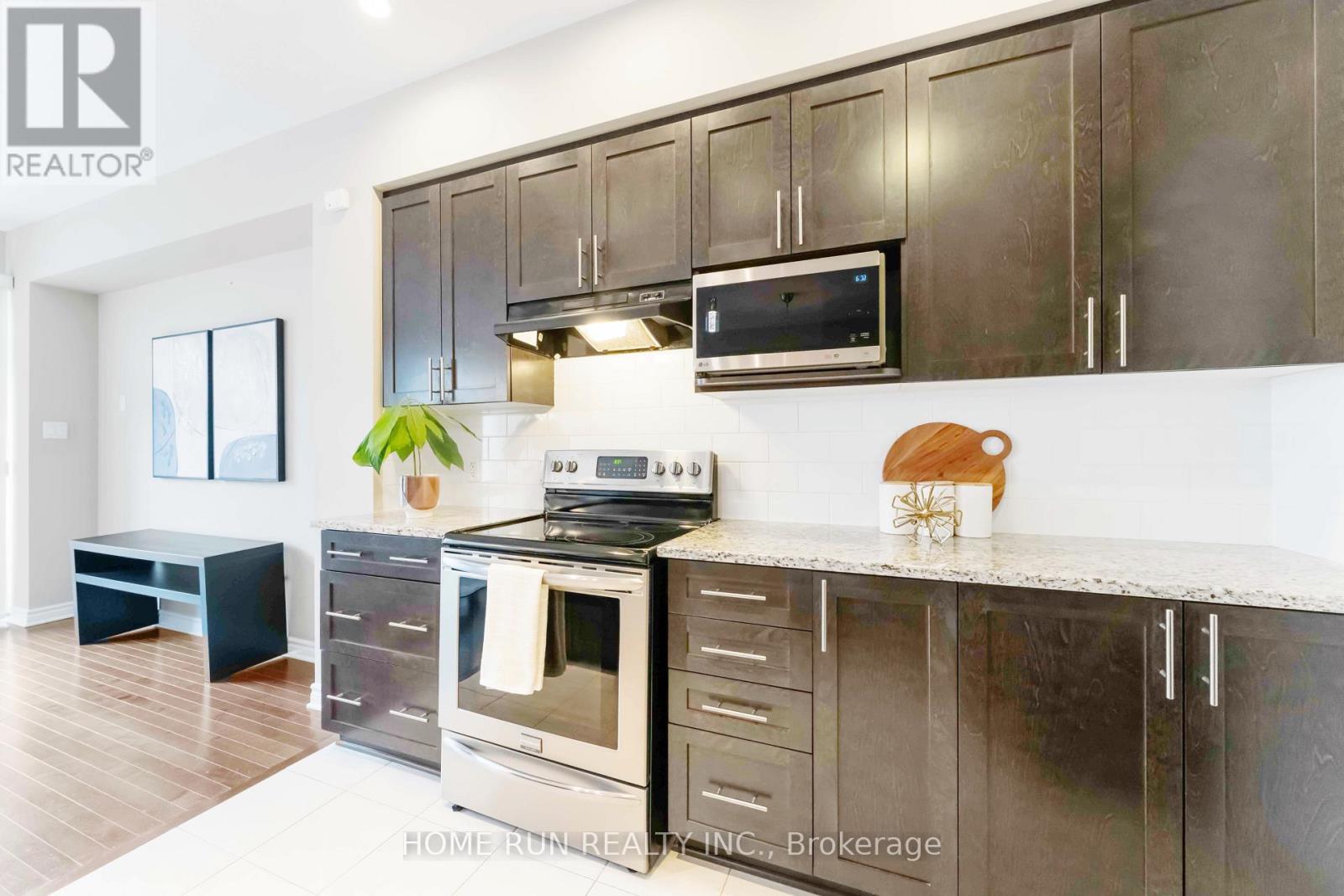 120 Popplewell Crescent