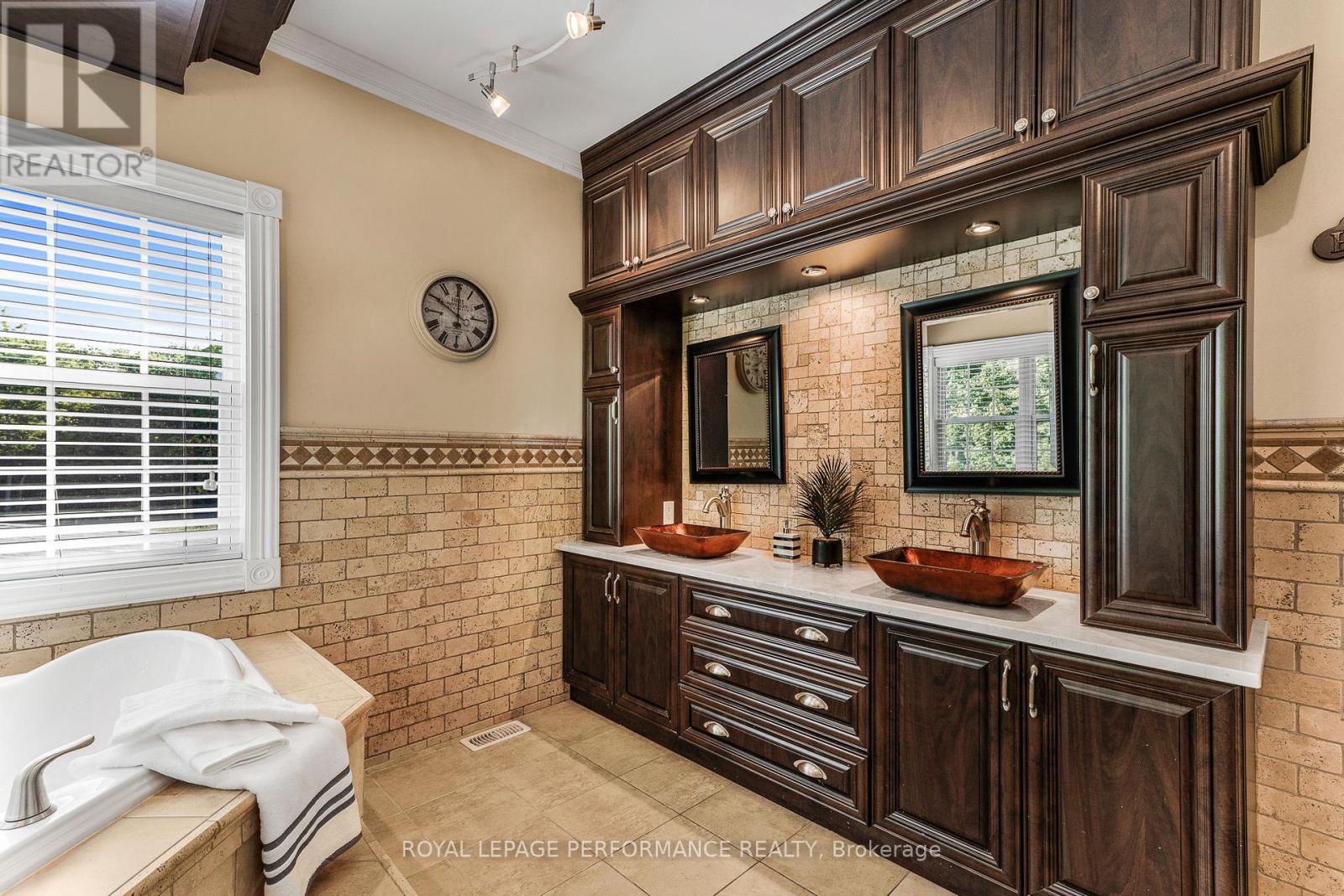 3147 Dornie Road