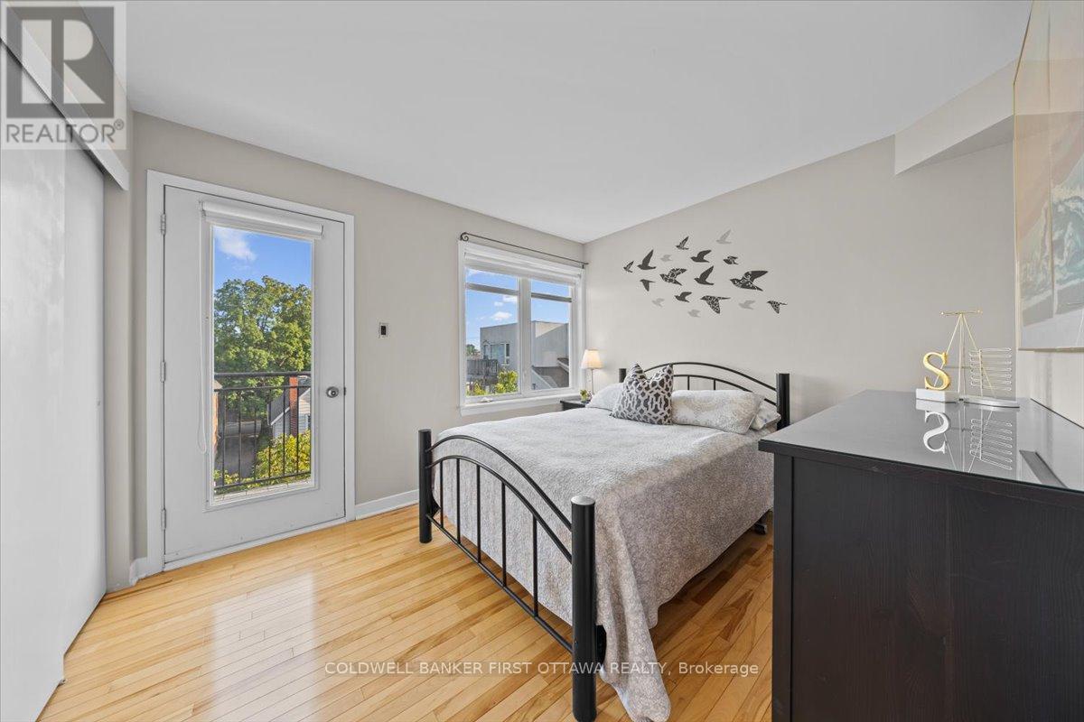 F - 414 Nepean Street