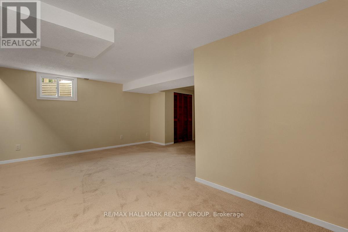 44 Turret Court