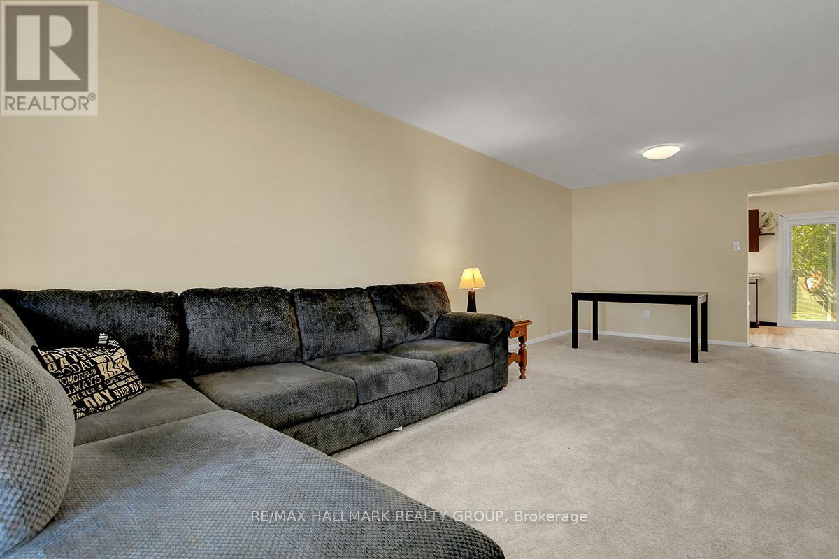 44 Turret Court