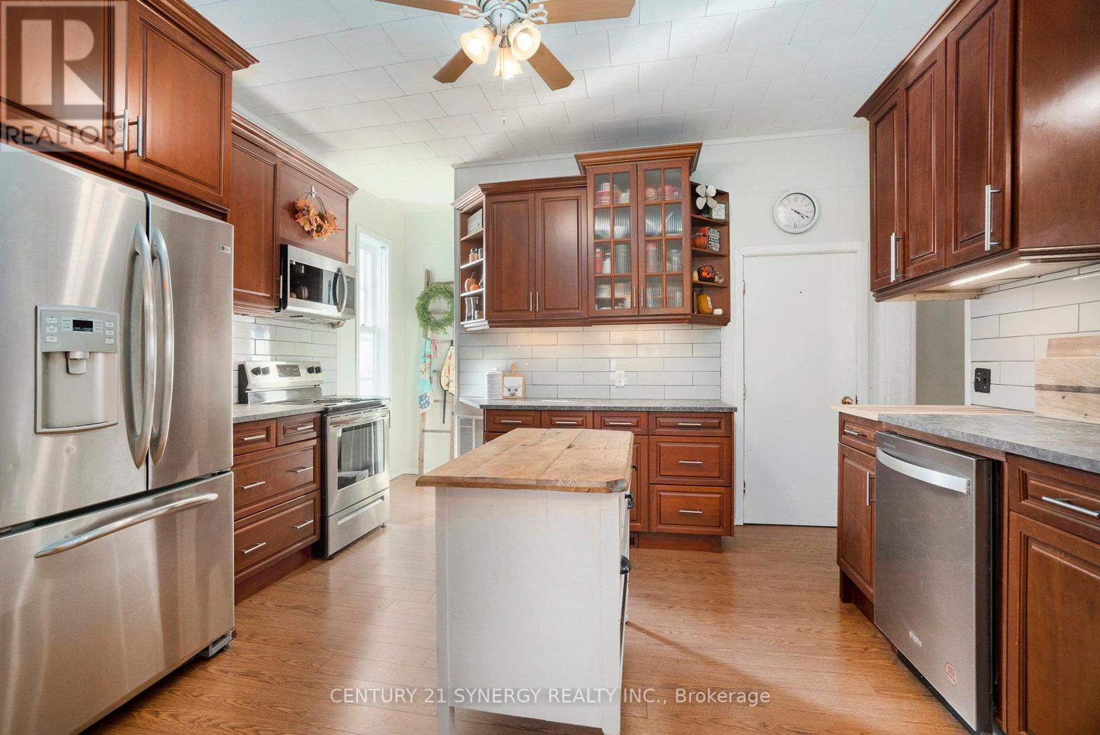 30 Kensington Avenue