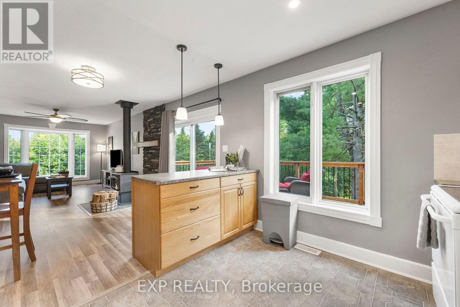 12 Riopelle Road