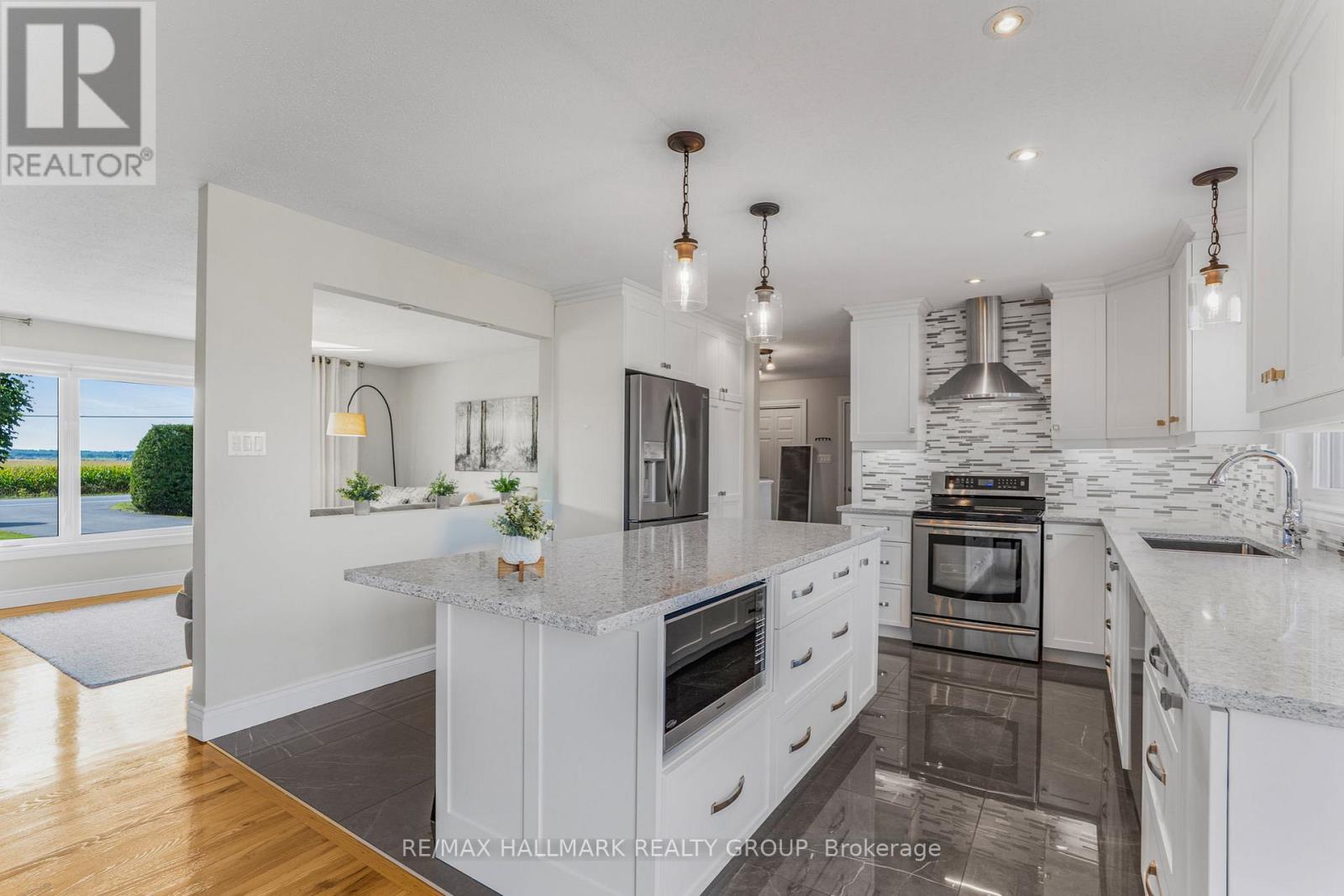 2321 Du Lac Road