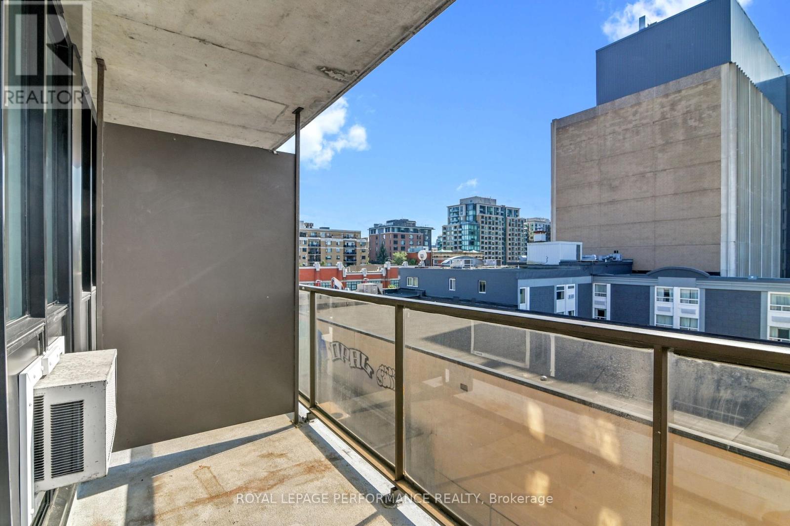 501 - 154 Nelson Street