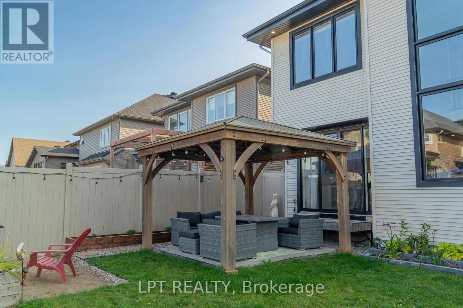 410 Andalusian Crescent
