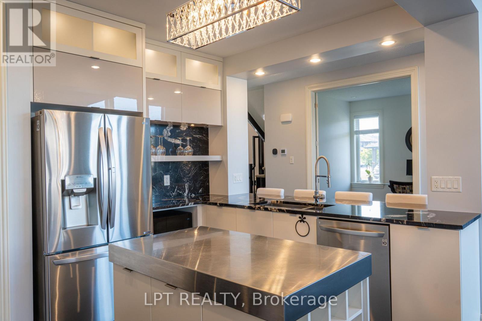 410 Andalusian Crescent