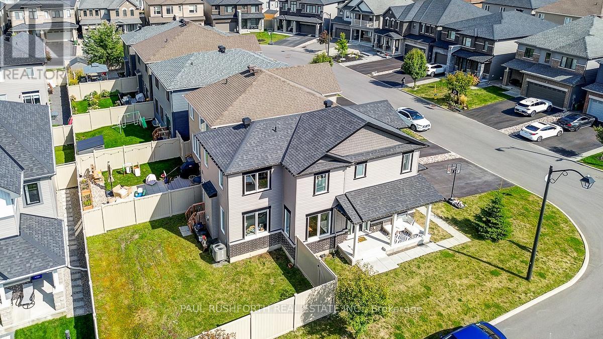245 Aquarium Avenue