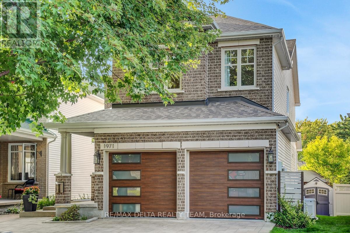 1971 Schroeder Crescent
