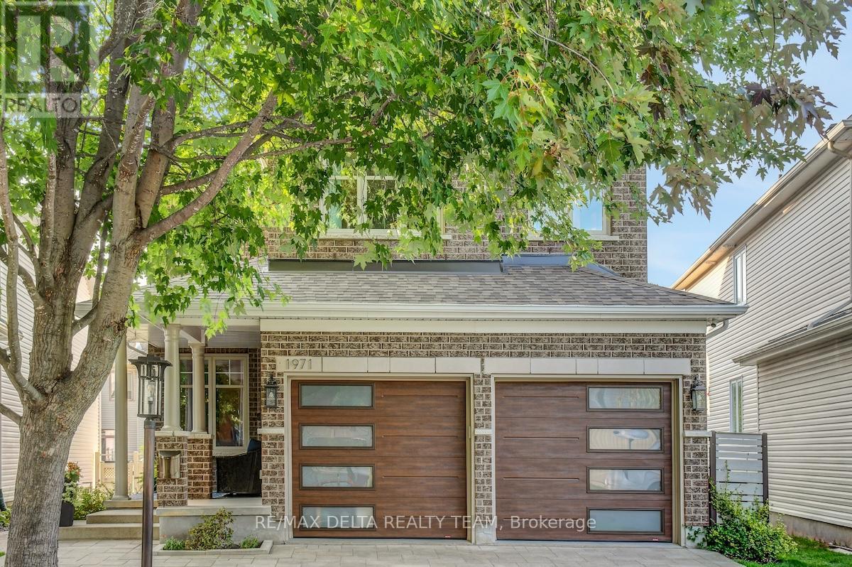 1971 Schroeder Crescent