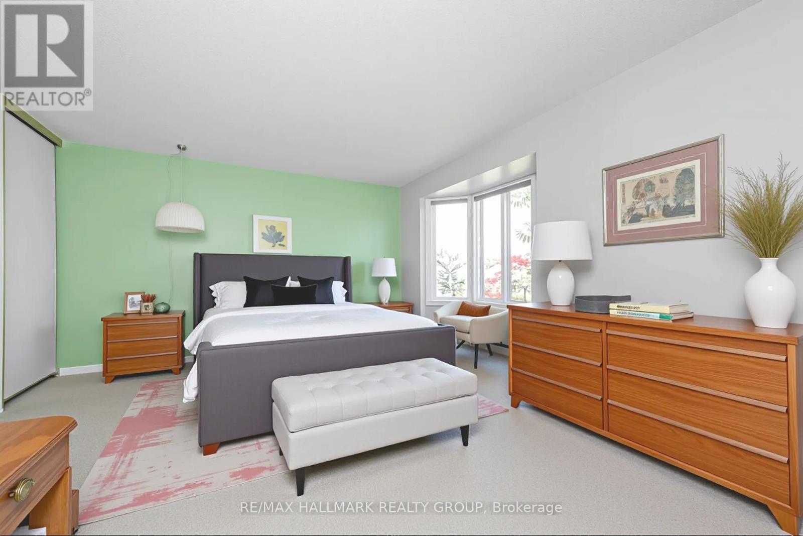 1414 Eastcliffe Way
