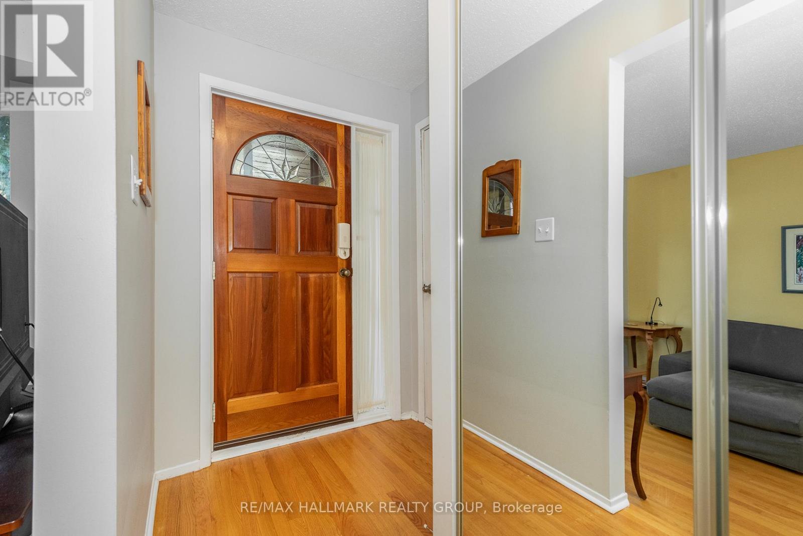 1414 Eastcliffe Way