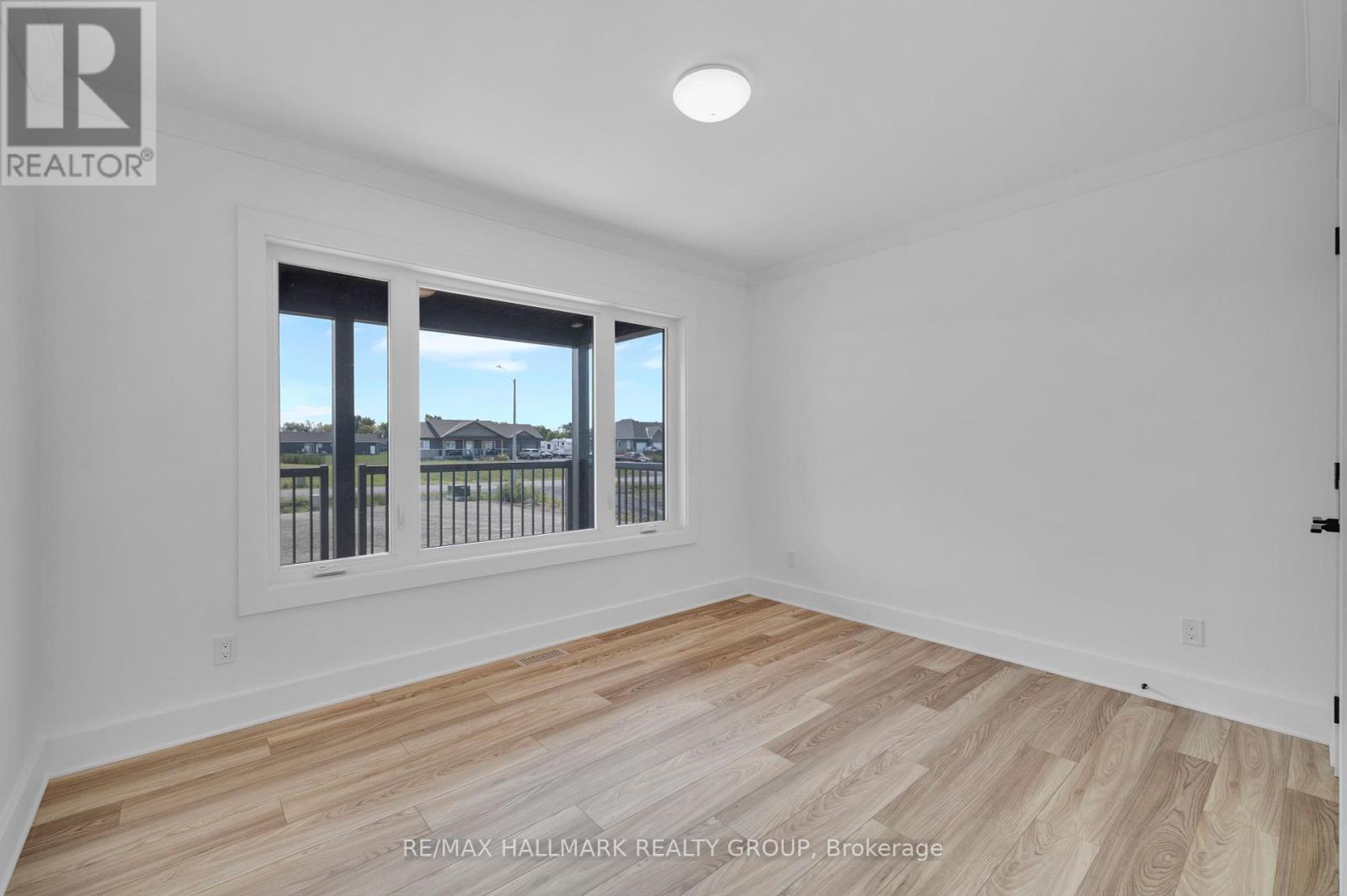 208 Trudeau Crescent