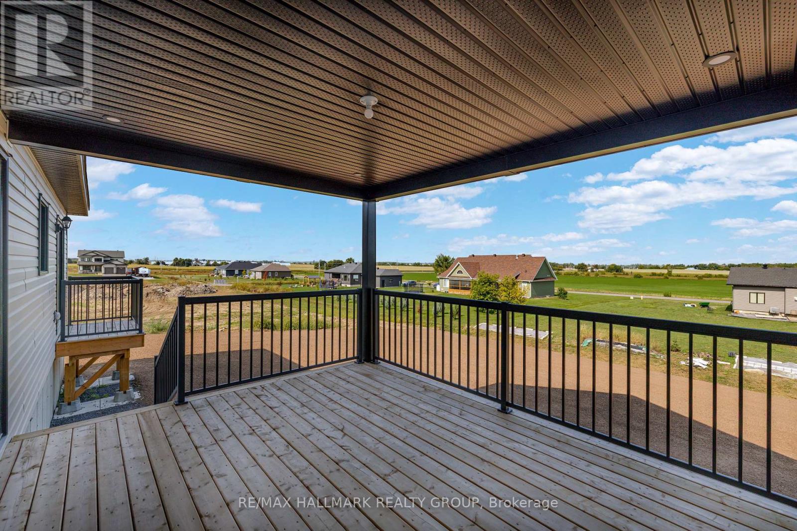 208 Trudeau Crescent